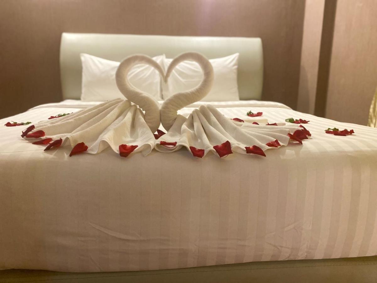 Sinakhone Vientiane Hotel Buitenkant foto