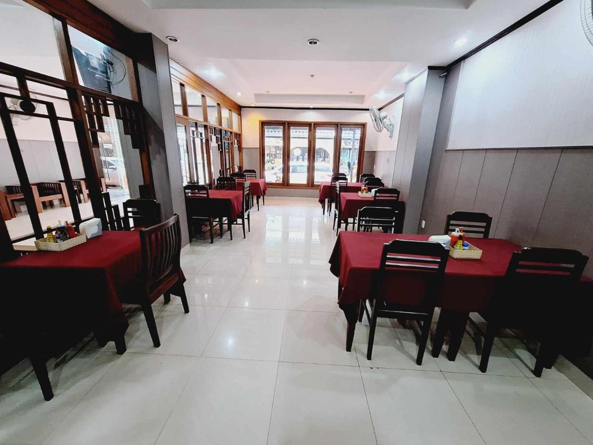 Sinakhone Vientiane Hotel Buitenkant foto
